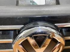 Решетка в бампер VW Passat