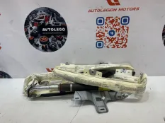 Шторка правая (Airbag) Land Rover Discovery