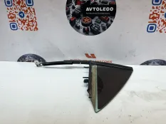 Форточка левая Mercedes benz CLS550