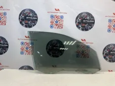 Стекло двери VW Tiguan