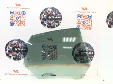 Стекло заднее правое Jaguar XF