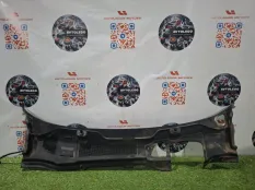 Жабо Land Rover Discovery Sport