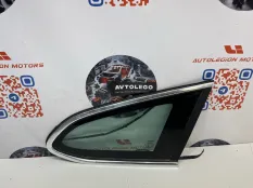 Форточка правая Volvo V60