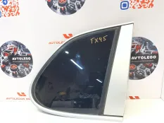 Форточка правая Porsche Cayenne