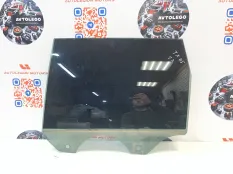 Стекло заднее левое Porsche Cayenne