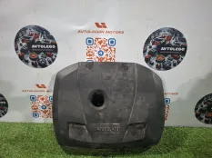 Декоративная крышка двигателя Volvo V60