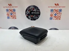 Подлокотник Porsche Cayenne