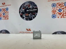 Блок управления магнитолой Infiniti FX50
