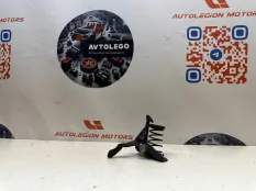 Крючок капота Infiniti FX50