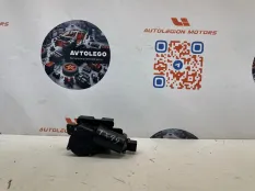 Замок крышки багажника Cadillac SRX