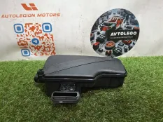 Корпус воздушного фильтра Hyundai Equus