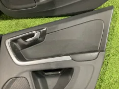 Комплект обшивок Volvo V60