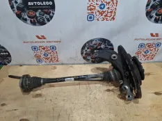 Кулак Porsche Cayenne