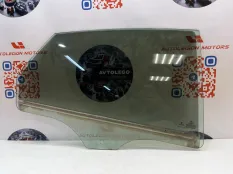 Стекло заднее правое Ford Mondeo