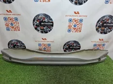 Усилитель бампера Volvo V60