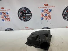 Крышка корпуса воздушного фильтра VW Passat