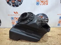 Корпус воздушного фильтра Audi A6