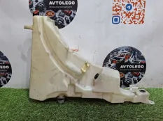 Бачок стеклоомывателя Jaguar XJL