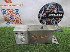 Кронштейн Jaguar XE