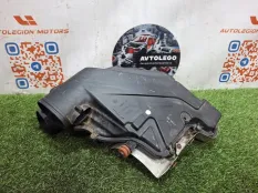 Корпус воздушного фильтра BMW X6