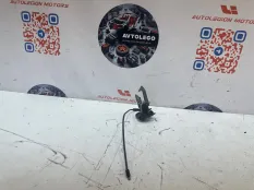 Крючок капота BMW 528 XI