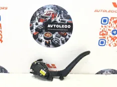 Педаль газа VW Touareg