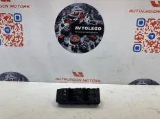 Блок управления стеклоподъемниками Jeep Grand Cherokee