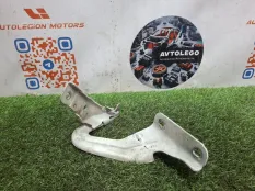 Петля капота Ford Explorer