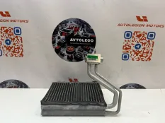 Испаритель кондиционера Volvo XC60