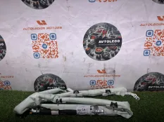 Шторка левая (Airbag) Land Rover Discovery Sport