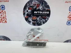 Петля капота Land Rover Range Rover Evoque