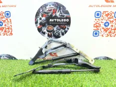 Петля крышки багажника Tesla Model 3 Long