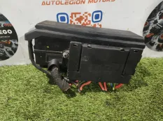Блок предохранителей Land Rover Range Rover