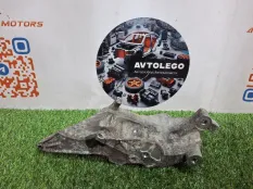 Кронштейн генератора Land Rover Range Rover Sport