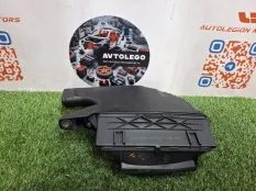 Корпус воздушного фильтра Mercedes benz E350CDI