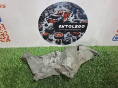 Кронштейн генератора Land Rover Range Rover