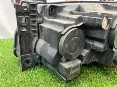 Фара правая Land Rover Range Rover Sport