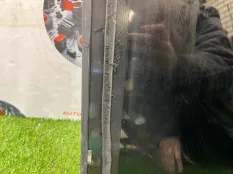 Стекло заднее Tesla Model 3 Long