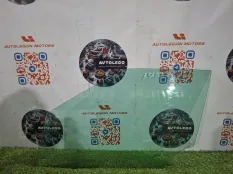 Стекло двери Land Rover Range Rover Evoque