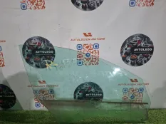 Стекло двери Jaguar XF