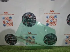 Стекло двери Land Rover Range Rover Evoque