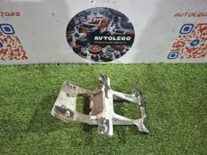 Кронштейн подножки Land Rover Range Rover