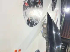 Крыло переднее правое Mercedes benz C220