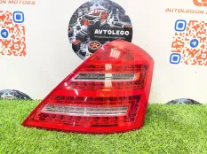 Фонарь правый Mercedes benz S550