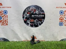 Крючок капота Land Rover Range Rover