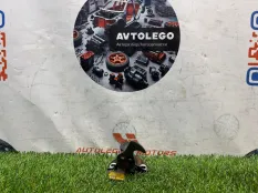 Крючок капота BMW 328XI