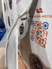 Крыло переднее левое