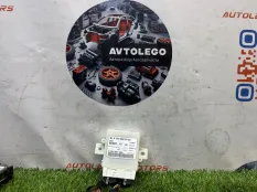 Блок управления парктрониками Mercedes benz GL350