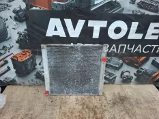 Радиатор охлаждения двигателя Land Rover Range Rover