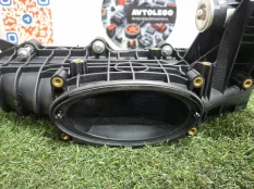 Впускной коллектор Mercedes benz C220